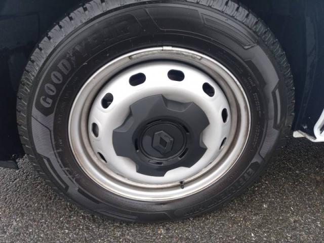 Renault Trafic image 1