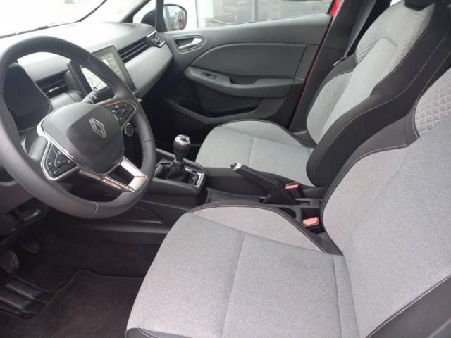 Renault Clio image 9