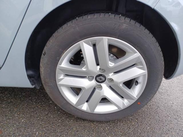 Renault Clio image 6