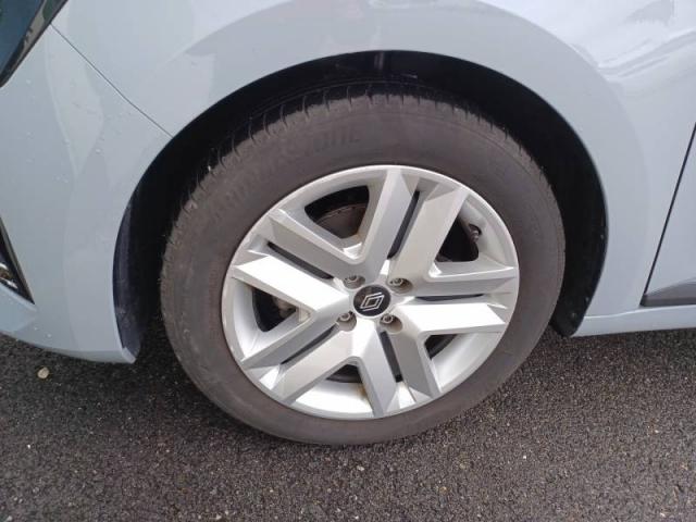 Renault Clio image 1