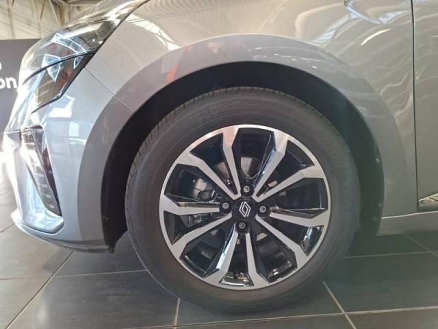 Renault Clio image 4