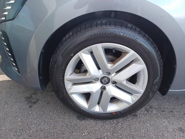 Renault Clio image 6