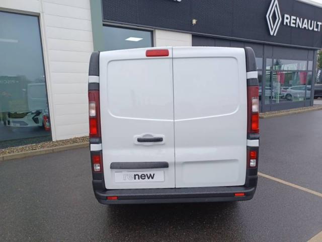 Renault Trafic image 2