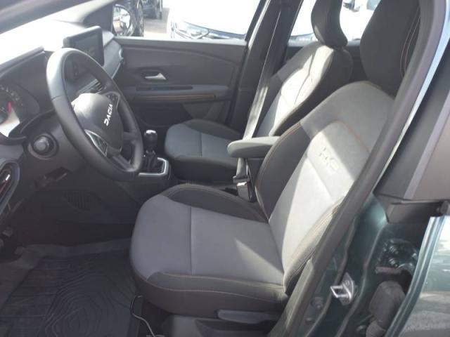 Dacia Sandero image 7