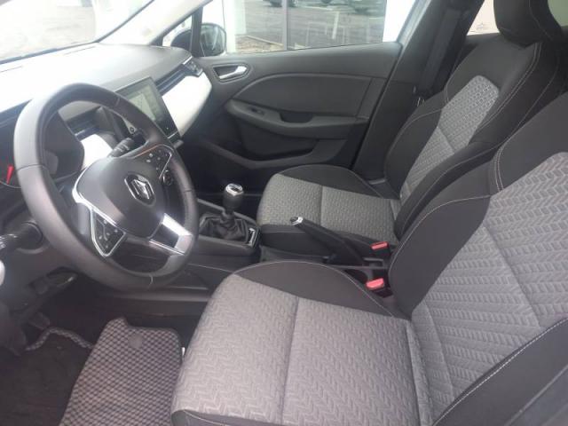 Renault Clio image 6