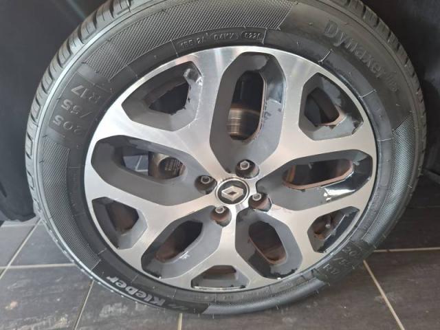 Renault Captur image 9