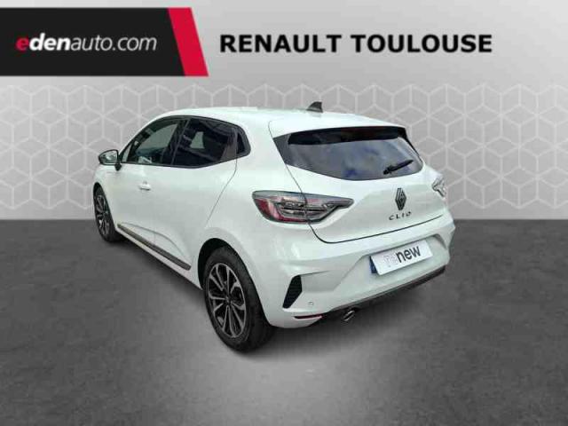 Renault Clio image 2