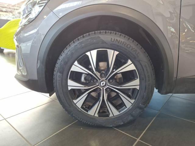Renault Captur image 2