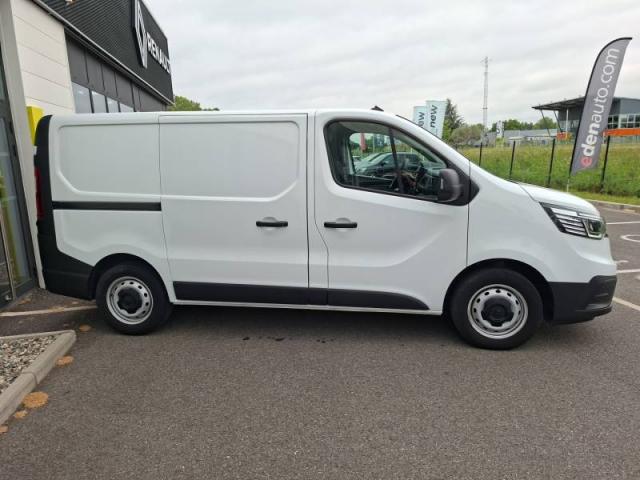 Renault Trafic image 9