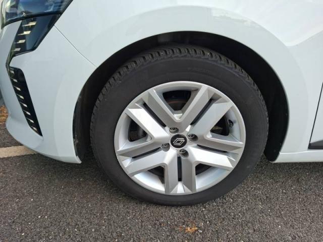 Renault Clio image 6