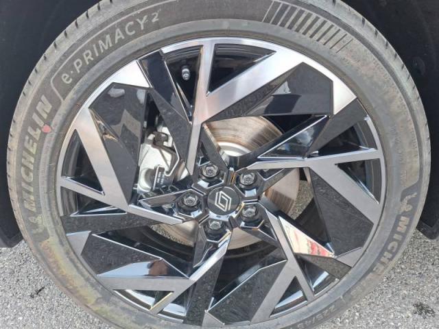 Renault Symbioz image 3