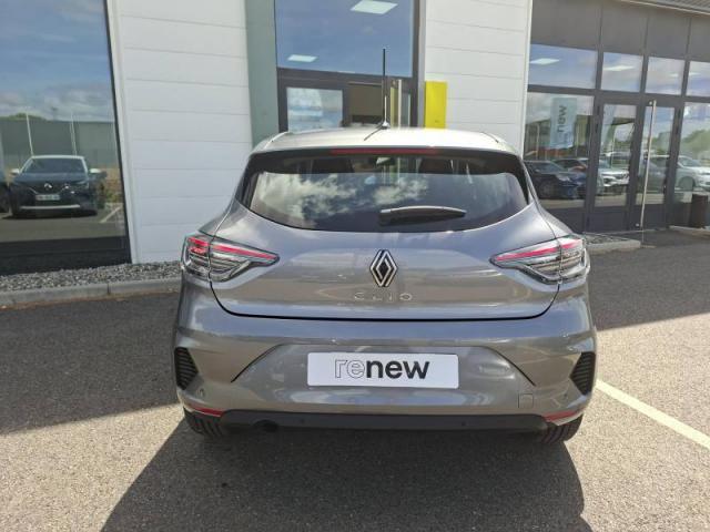 Renault Clio image 8