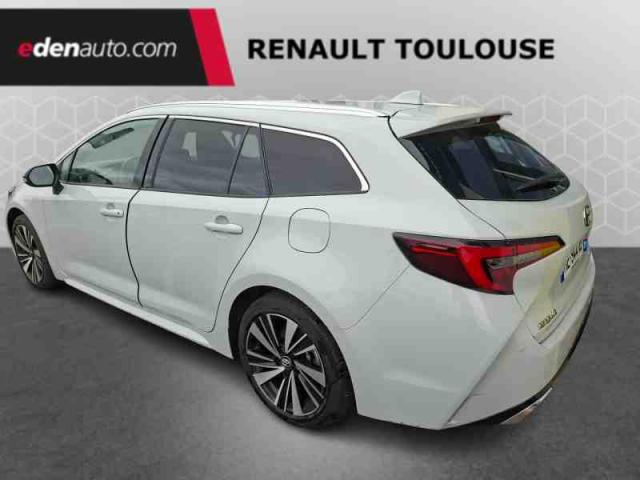 Toyota Corolla image 2