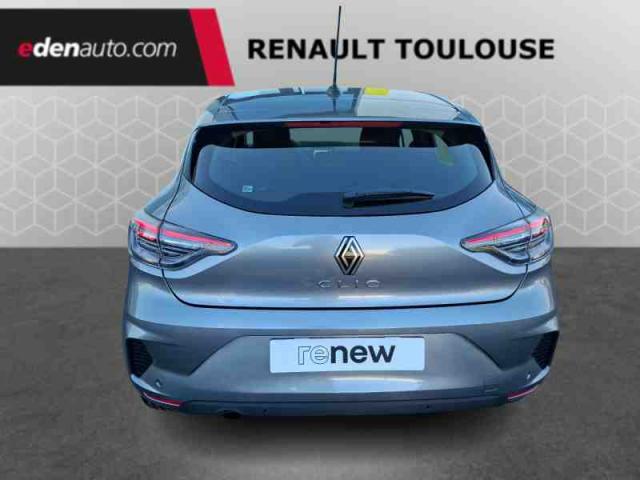 Renault Clio image 2