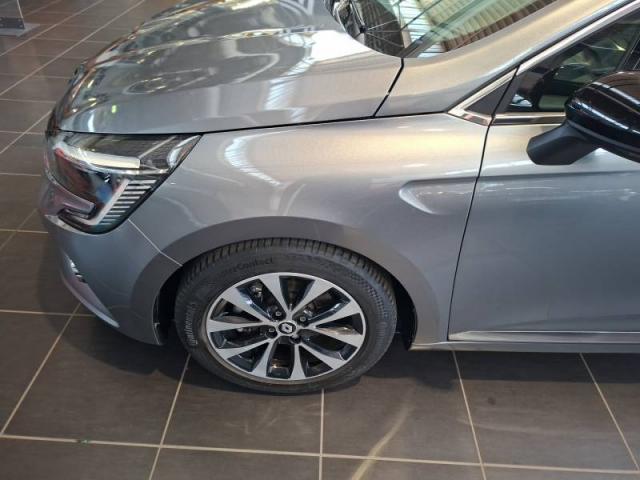 Renault Clio image 1