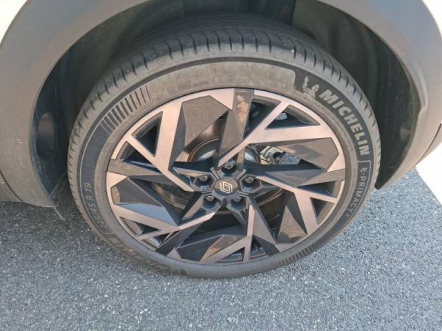 Renault Captur image 8