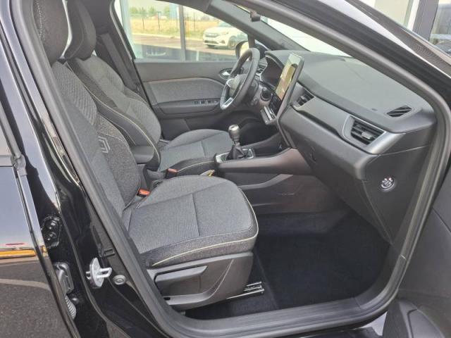 Renault Captur image 8