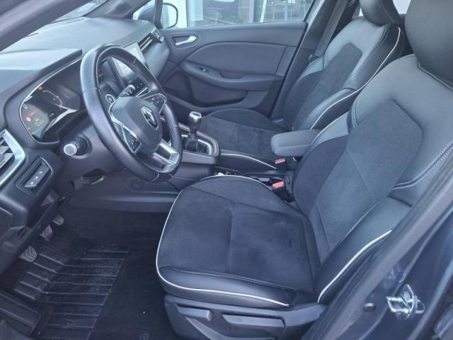 Renault Clio image 9