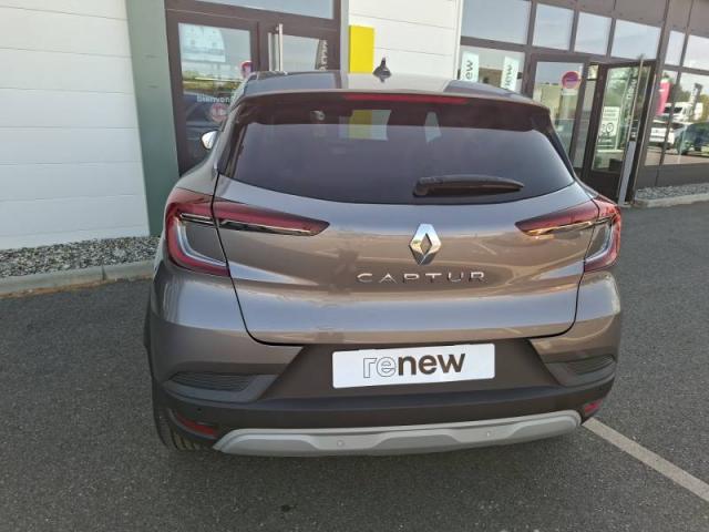 Renault Captur image 2