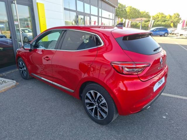 Renault Clio image 2