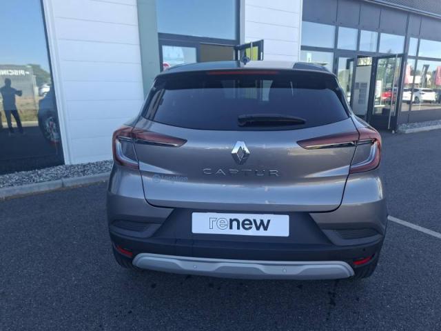 Renault Captur image 2