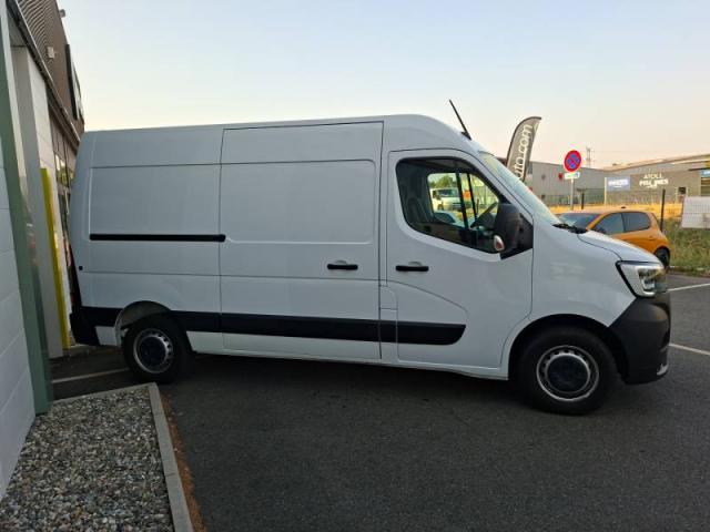 Renault Master image 9
