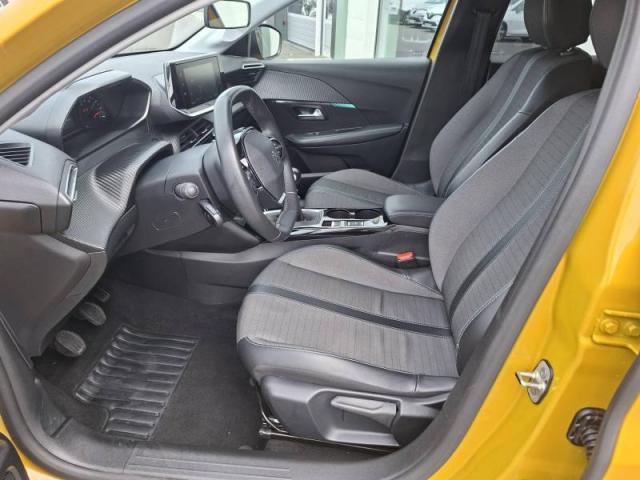 Peugeot 208 image 9
