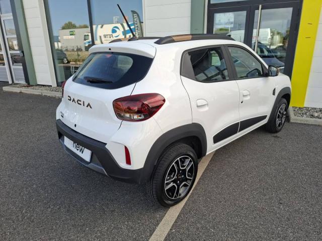 Dacia Spring image 2