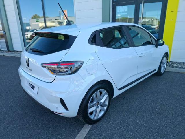 Renault Clio image 9