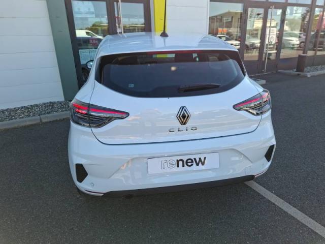 Renault Clio image 2