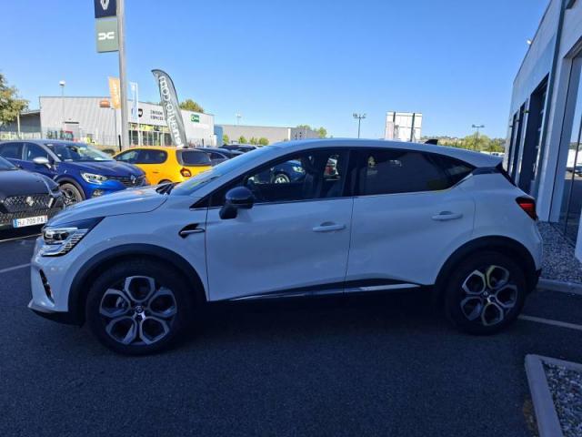 Renault Captur image 2