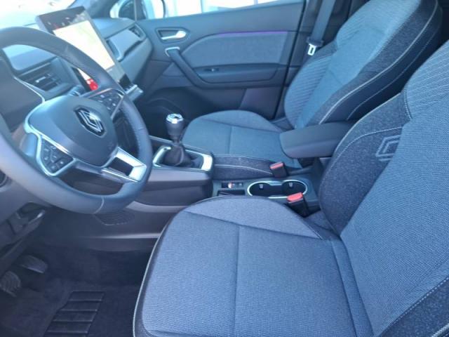 Renault Captur image 2