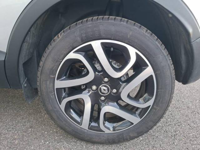 Renault Captur image 2