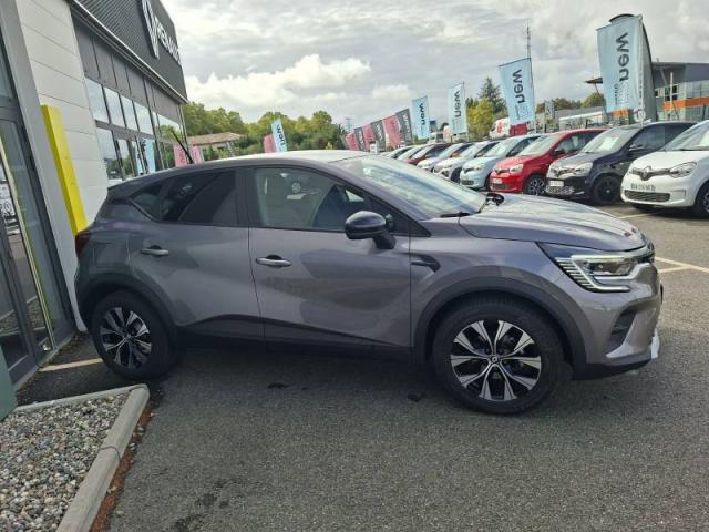Renault Captur image 2