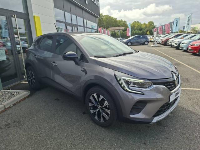 Renault Captur image 1