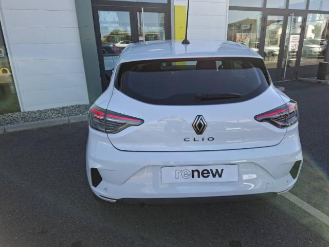 Renault Clio image 9