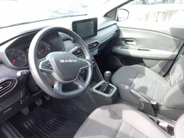 Dacia Sandero image 1