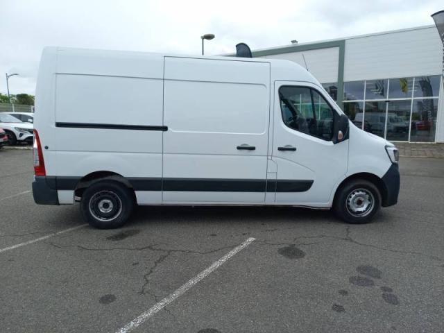 Renault Master image 1