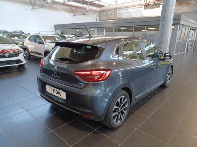 Renault Clio image 9