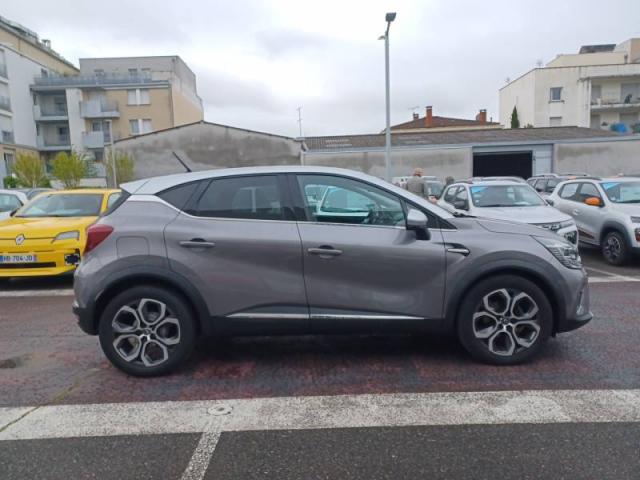 Renault Captur image 9