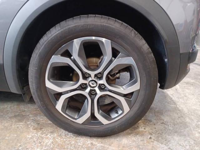 Renault Captur image 9
