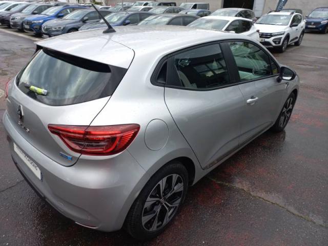 Renault Clio image 6