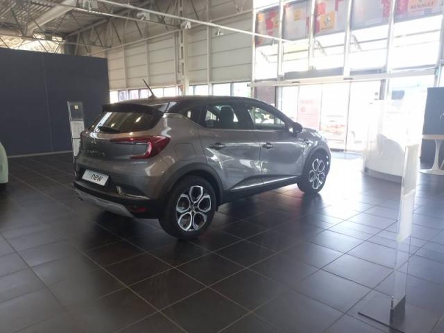 Renault Captur image 5