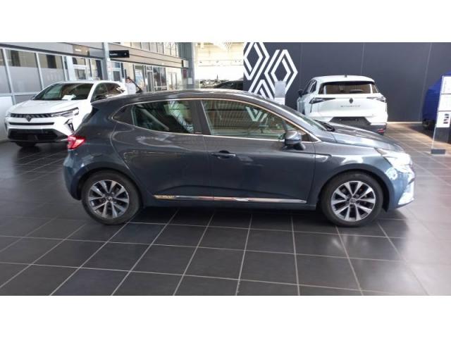 Renault Clio image 9