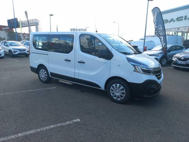 Renault Trafic image 2