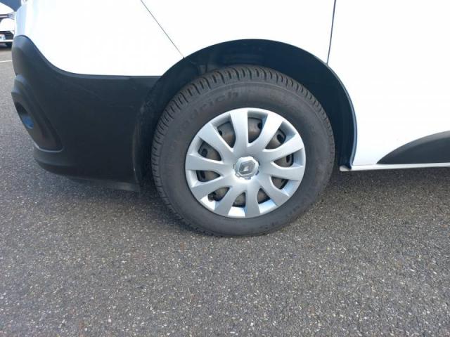 Renault Trafic image 3