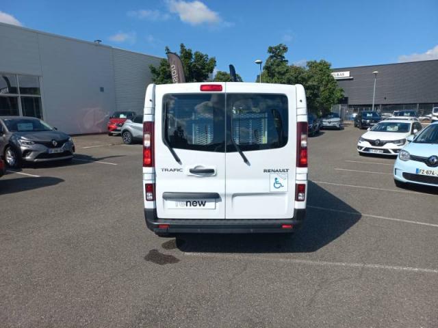 Renault Trafic image 2