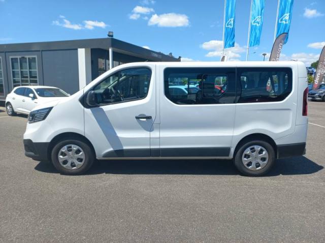 Renault Trafic image 2