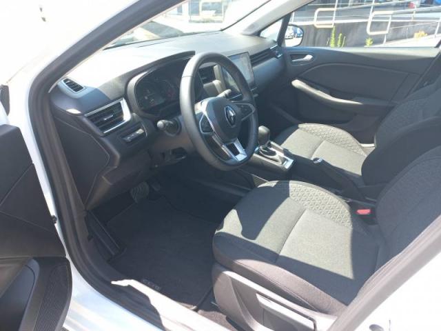 Renault Clio image 9