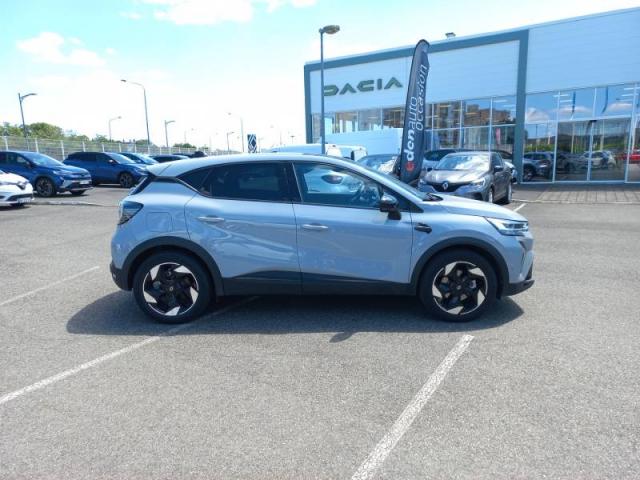 Renault Captur image 2